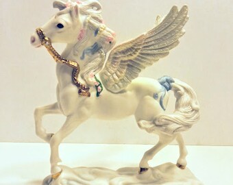 Vintage Princeton Gallery Pegasus in Bisque Porcelain with 24K Gold Accents- Wings of Magic - w/ Box -1992-FREE SHIPPING