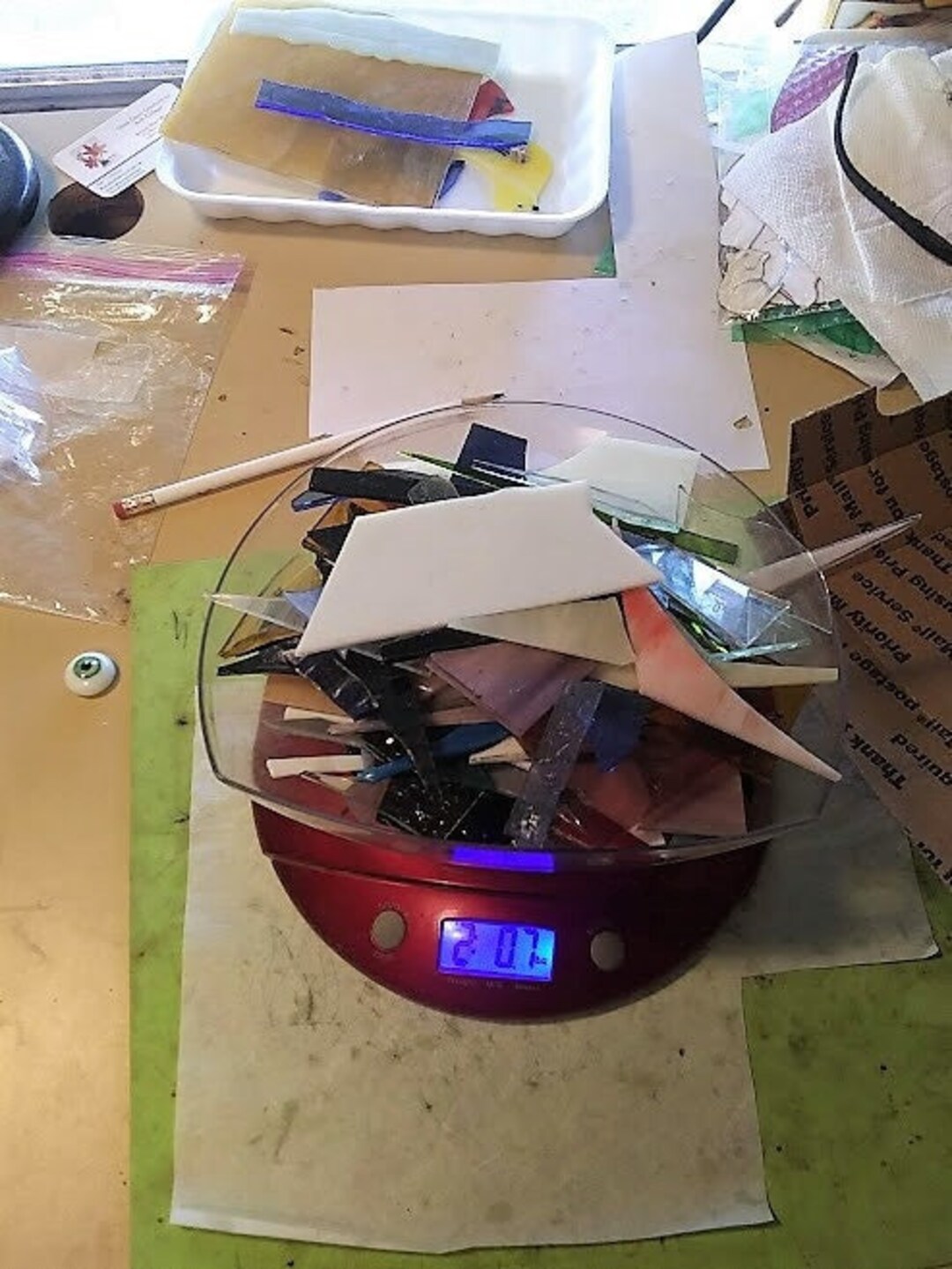 Stained Glass Scrap Box 2 in Assorted Colors and Sizes. 2 Pound FREE