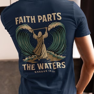 Moses Parts the Red Sea Shirt, Christian Bible Scene Tee, Biblical shirt, Crossing the Red Sea T-Shirt