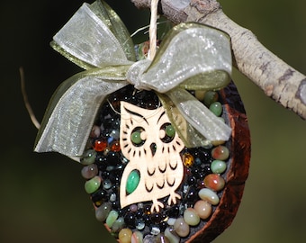 Mosaic Christmas Ornament with Cute Owl makes the perfect holiday gift for neighbors, teachers, family and friends