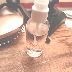 profumo alla crema al limone per la cura della bellezza delle donne