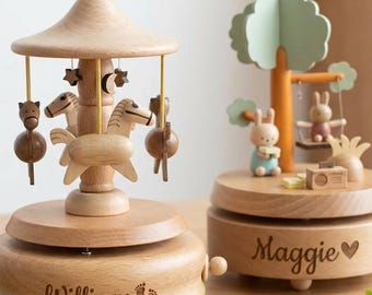 Personalisierte hölzerne Spieluhr, musikalisches hölzernes Ballerina-Karussell, Babypartygeschenk, Geburtstagsgeschenk für Kinder, neugeborenes Baby-Andenken