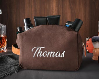 Personalisierte bestickte Kulturtasche, benutzerdefinierte Canvas Dopp Kit, Reisekoffer für Herren, Jubiläumsgeschenk für ihn, Trauzeugen Geschenk, Papa Geschenk, Geschenk für ihn