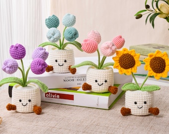 Handmade Crochet Tulip Flowers, Potted Yarn Plant, Office Desktop Decoration