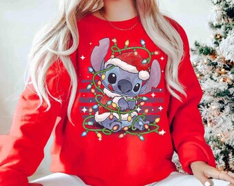 Retro Santa Lilo & Stitch Weihnachtslicht T-Shirt, Mickey's Very Merry Xmas 2026 Tee, Disney Disneyland Urlaub Urlaub Party Familien Geschenk