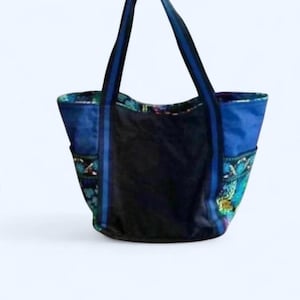 Vera Bradley large block canvas shoulder tote bag