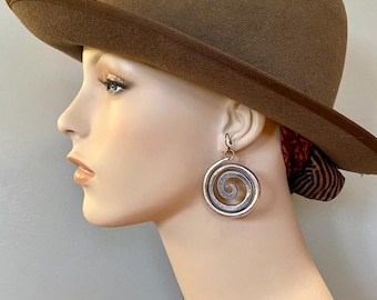 Chiapas hammered aluminum spirals artisan made - light weight drop 3"plus - dramatic - Gift box