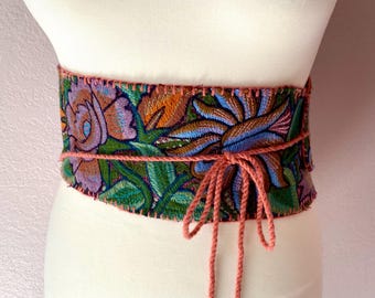 Embroidered Chiapas wrap belt - Zinacatan fabric - 4"wide x 46"-47" long