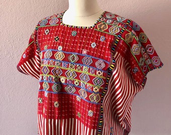 Collectors Guatemala Vintage Colotenango Ceremonial Huipil wide blouse handwoven boho elegant white red 28"wide x 20"Long O/S Small Medium