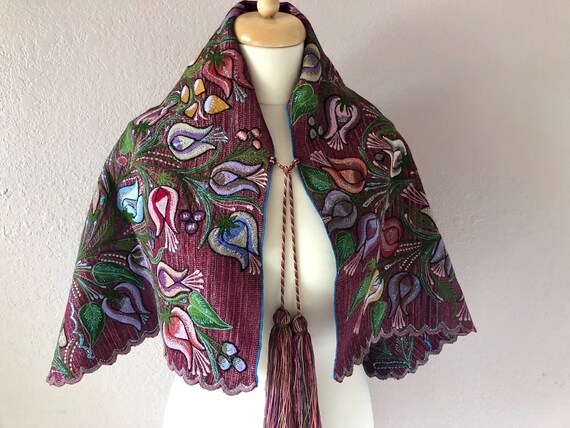 Chiapas handwoven embroidered caplet shawl Highlan