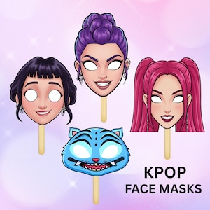 Peut inclure: Quatre masques de visage KPOP sur des bâtonnets en bois. Trois masques représentent des visages féminins avec différentes coiffures et couleurs. Le quatrième masque est un chat de dessin animé bleu. Le texte "KPOP FACE MASKS" est en dessous.