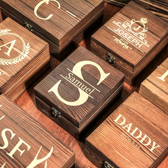Personalized Wooden Gift Box with Lid: Engraved Keepsake Box