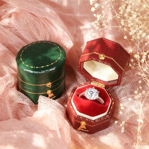 Victorian Ring Box - Etsy