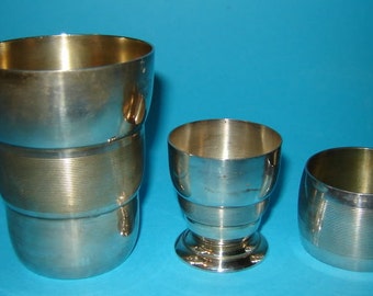 aNTIQUE vINTAGE tRAVELING Set NAPKIN RING 2 CUPS mARKED Art Deco