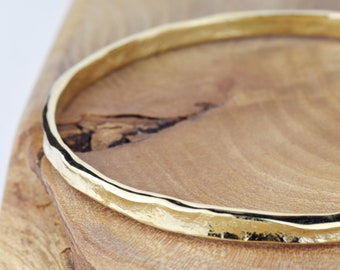 Solid 9ct Recycled Gold Textured Storybook 4mm Wide Bangle