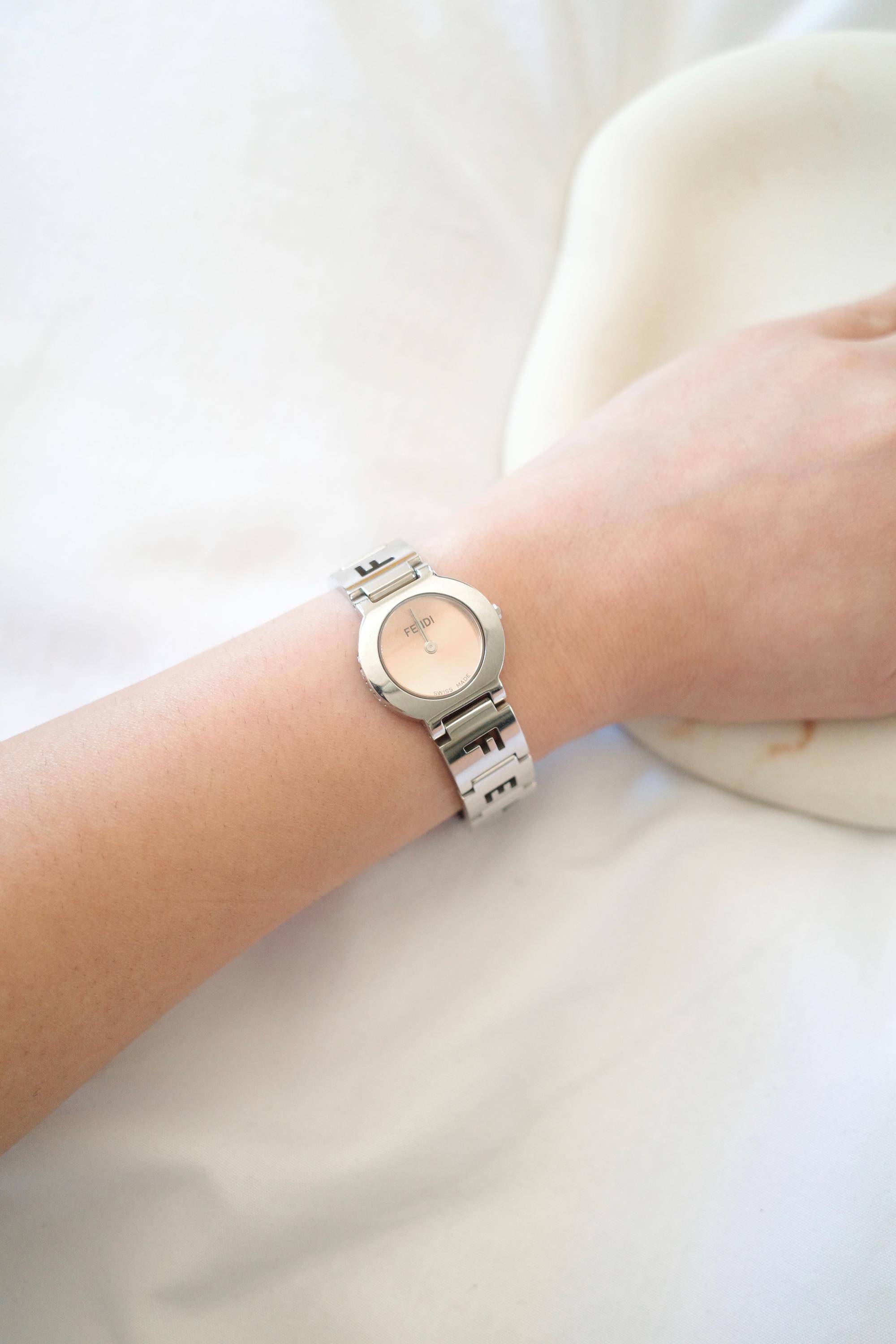 Vintage Fendi 3050L Watch – Pink Coral Dial, Silver Tone Bracelet