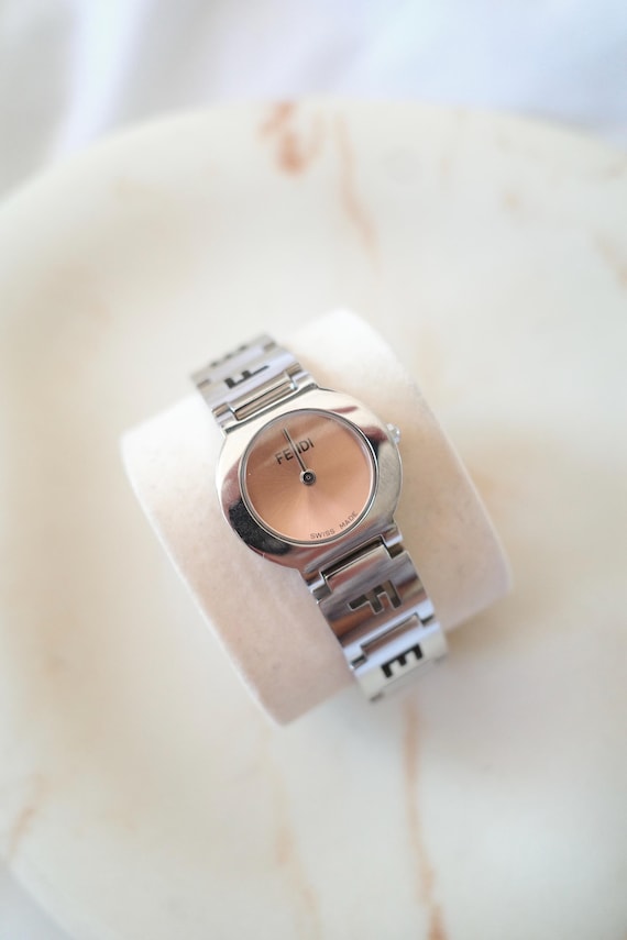 Vintage Fendi 3050L Watch – Pink Coral Dial, Silver Tone Bracelet