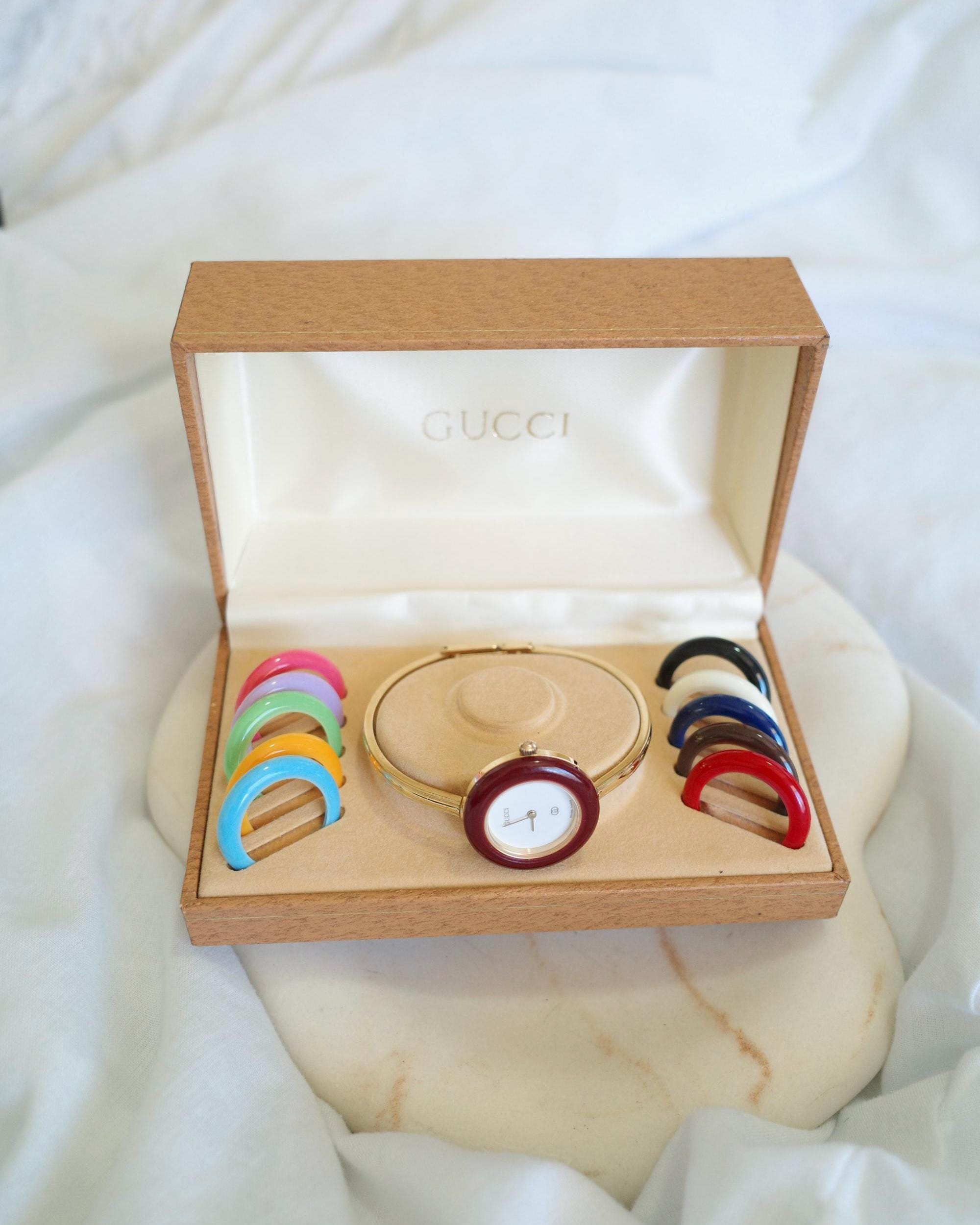 Vintage Gucci Bezel Watch With 11 Interchangeable Bezels | Swiss