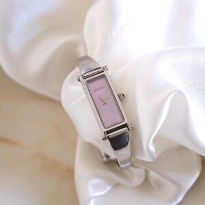 Vintage Gucci 1500l Watch in Pink Mother of Pearl Dial - Horsebit