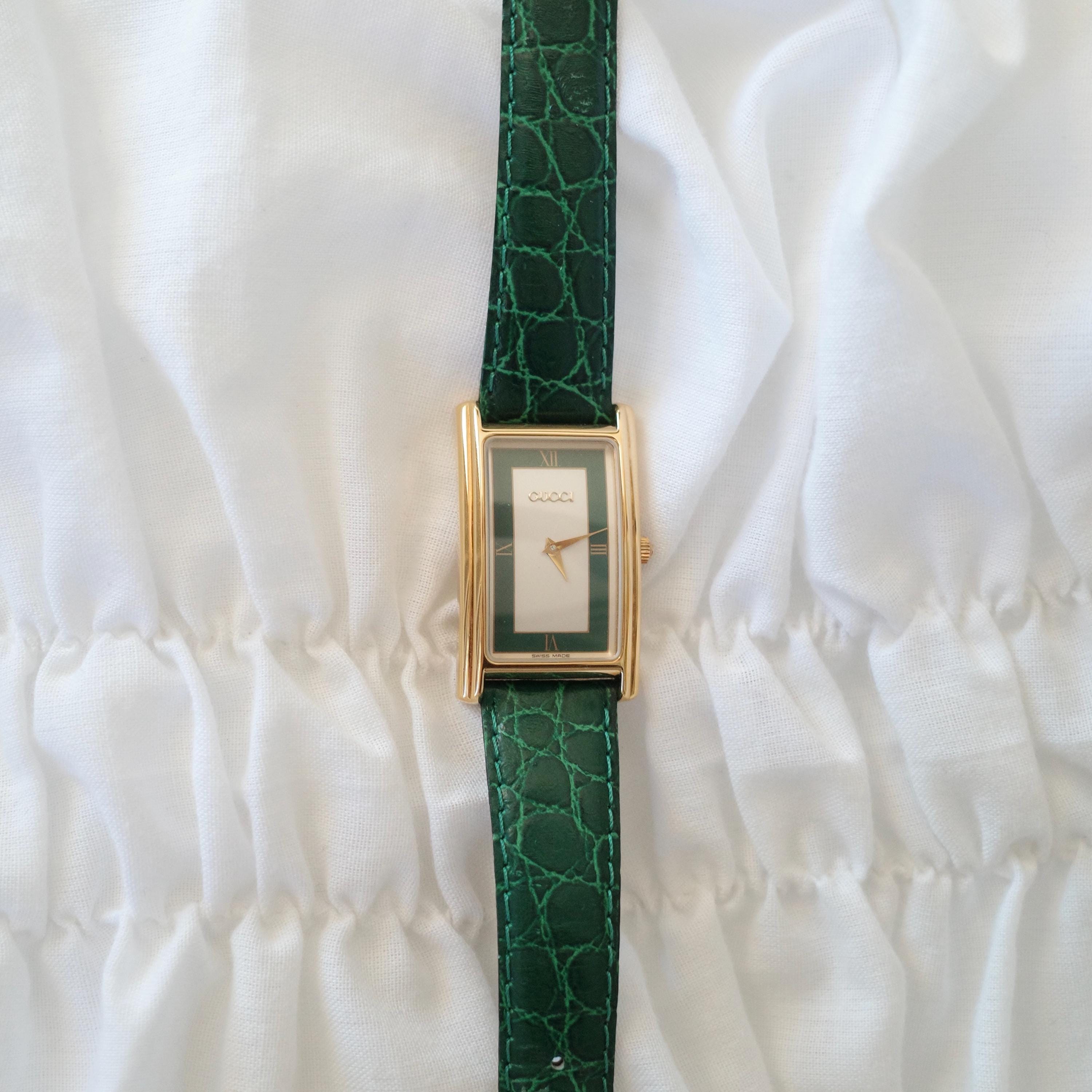 Vintage Gucci 2600l Watch | Gold Tone Case, Green Leather Strap