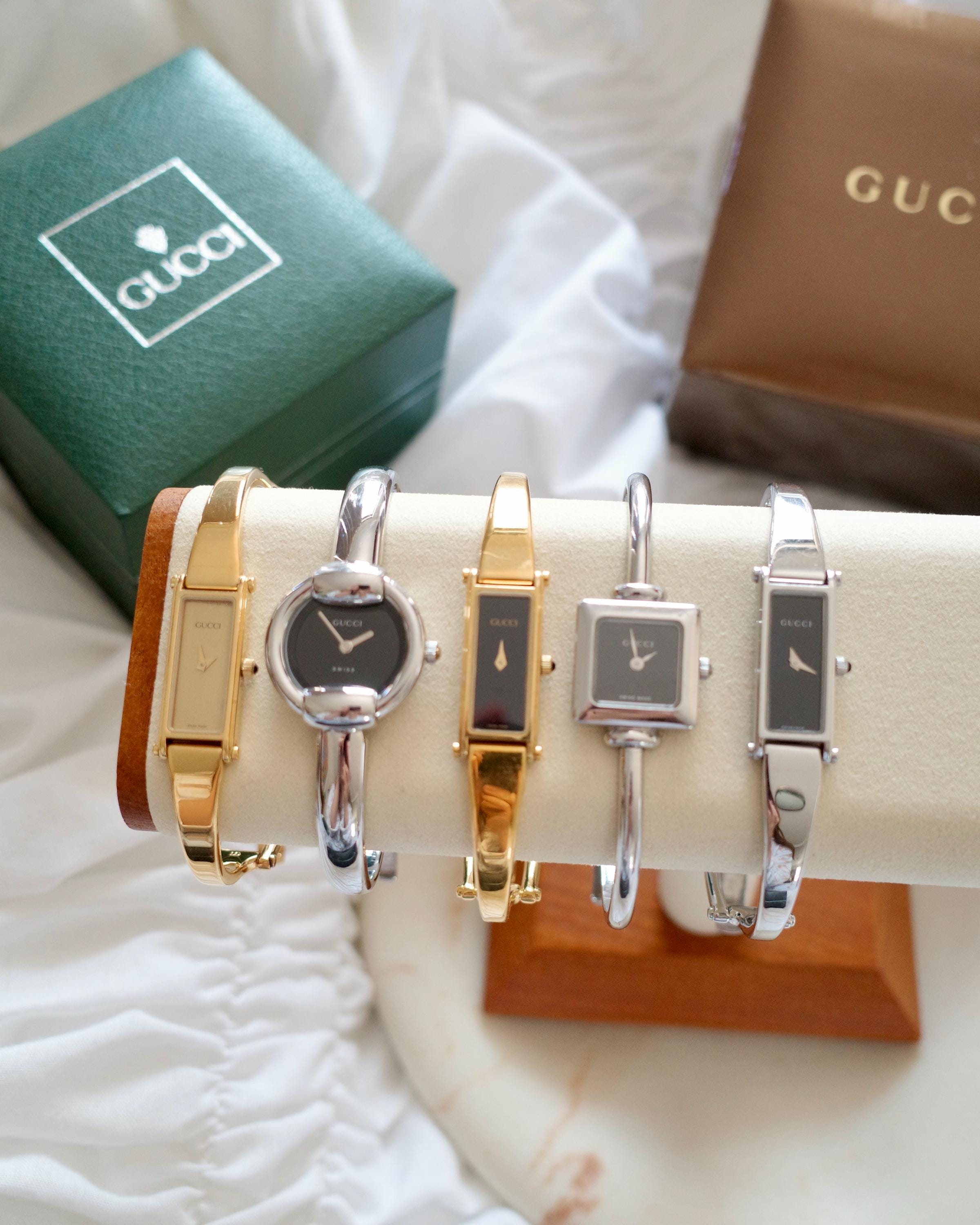 Gucci Silver and Brown Logo Bangle Women’s Watch Gucci Twirl 112 Ladies 33mm Brown Sunburst Dial Wide Steel  main image 2
