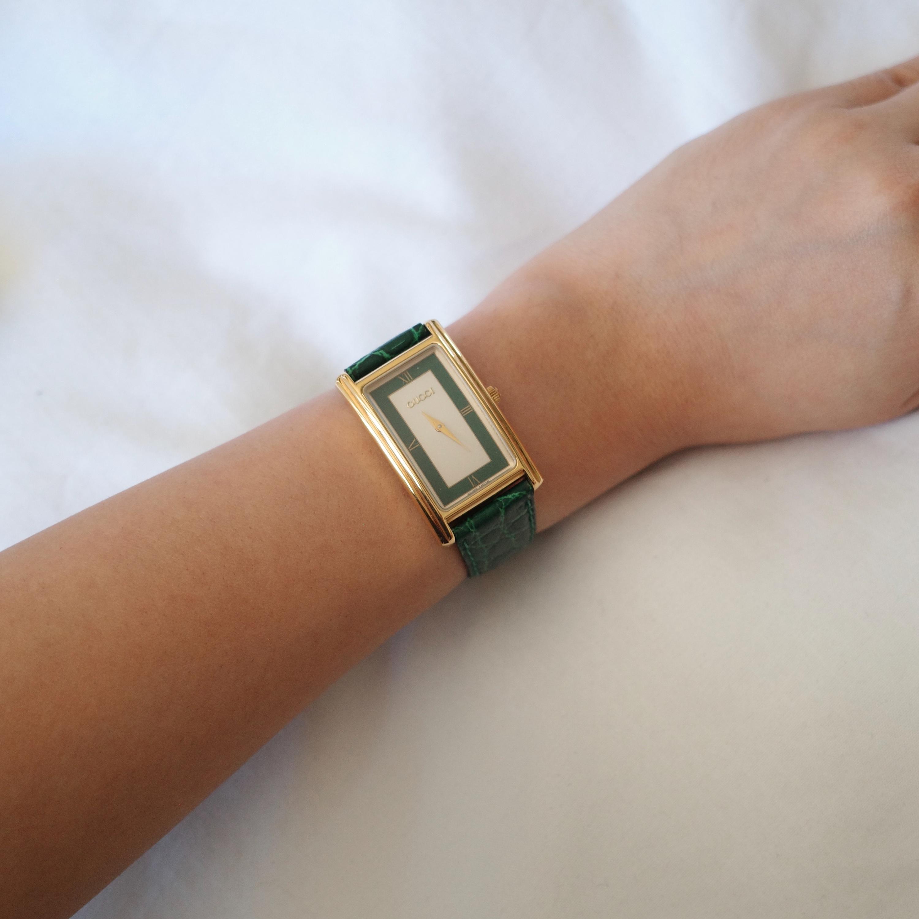 Vintage Gucci 2600l Watch | Gold Tone Case, Green Leather Strap