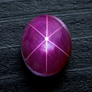 Natural Star Ruby Cabochon, 6-Ray Asterism Gemstone (10x8mm)