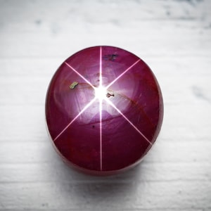 10x9 MM Natural Star Ruby Oval Cabochon Six Ray Asterism Ruby Gemstone Loose Ruby for Ring Pendant Jewelry