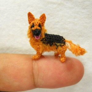 Deutscher Schäferhund - Gehäkelte Miniatur Hund Kuscheltiere - Made To Order