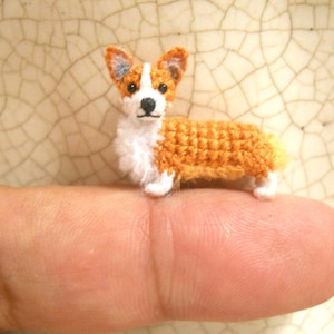 Pembroke Welsh Corgi - Amigurumi Crochet Tiny Dog Stuff Animal - Made to Order