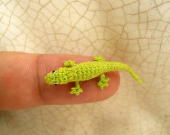 Micro Amigurumi Lizard - Tiny Crochet Mini Gekko Miniature Stuffed Animal - Made To Order