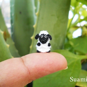 Microminiatuurschaap - kleine gehaakte mini-amigurumi-knuffels - op bestelling gemaakt