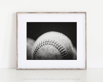 Baseball Print • Black and White Baseball Picture • Sports Wall Decor • Boys Room Wall Decor • Baseball Player Gift • Baseball Nursery Decor