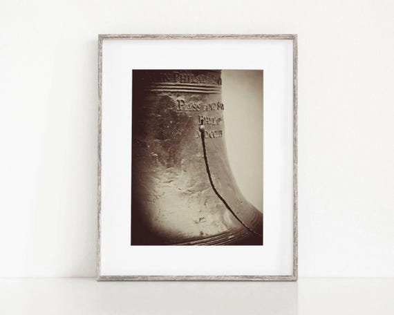 Liberty Bell Print: Patriotic Americana Decor - Unframed Photo Art