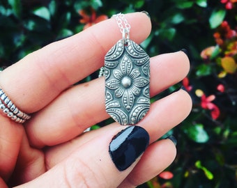 Sterling Silver Art Deco French Victorian Floral Pendant Necklace