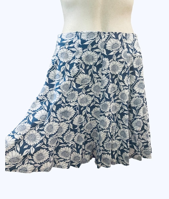 90s vintage floral skater mini skirt