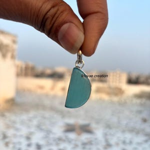 Blue Banded Agate Pendant Necklace/Natural Jewelry/Birthday Gift for Mom/Handmade Stone Pendant image 4