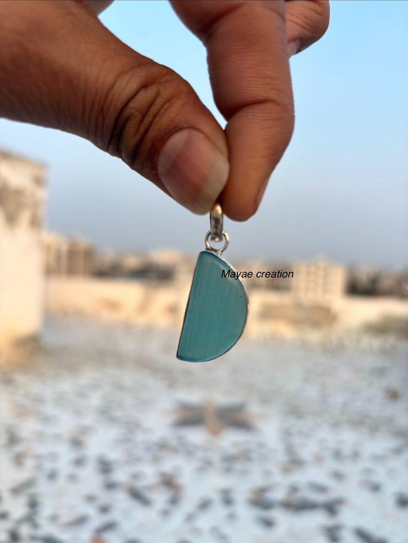 Blue Banded Agate Pendant Necklace/Natural Jewelry/Birthday Gift for Mom/Handmade Stone Pendant image 4