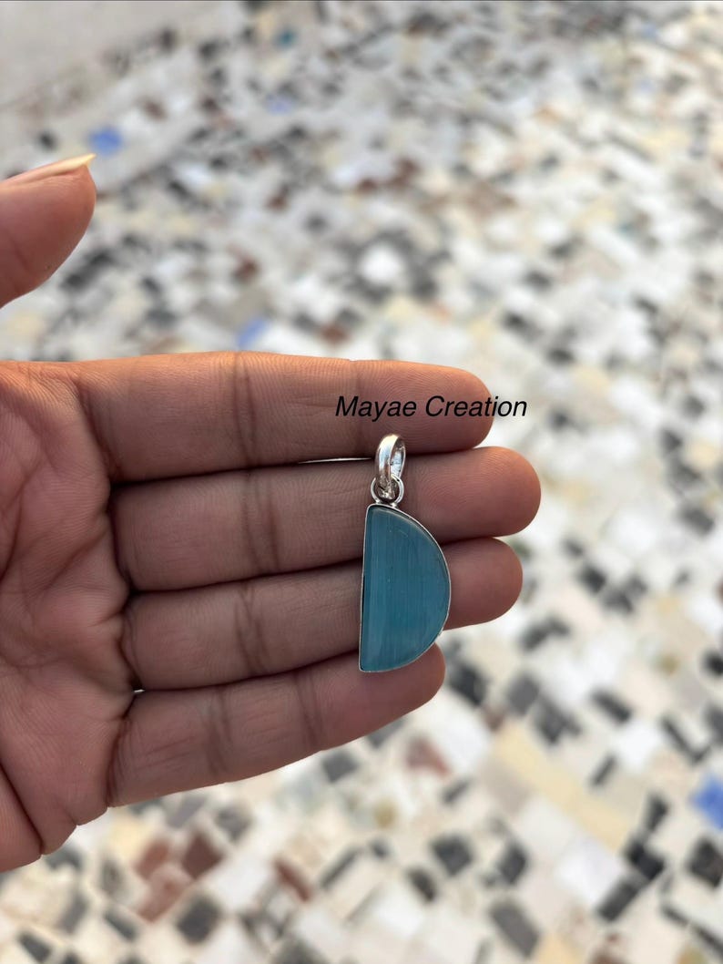 Blue Banded Agate Pendant Necklace/Natural Jewelry/Birthday Gift for Mom/Handmade Stone Pendant image 2