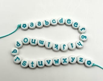Cuentas de letras minúsculas azul claro, 7 mm, fuente adorable, producto exclusivo