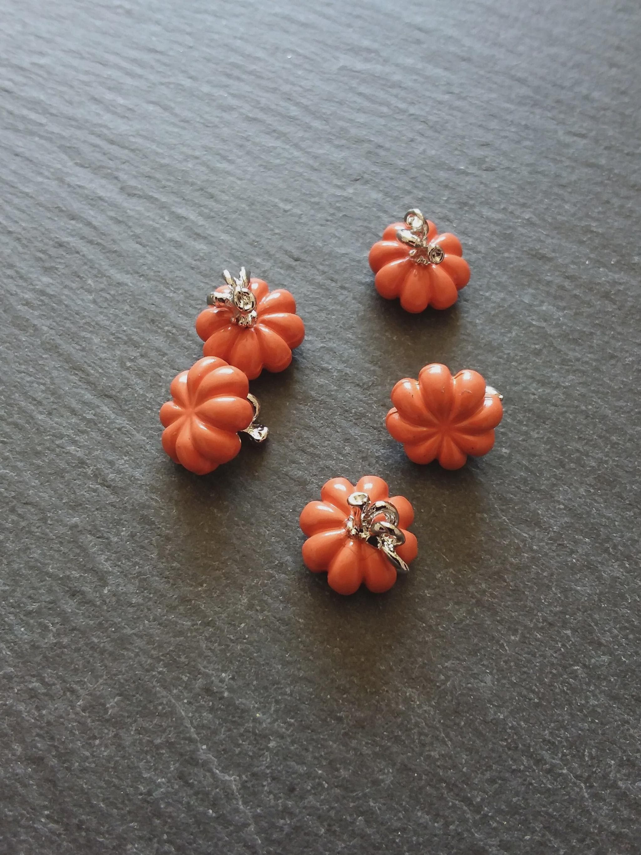 4 or 20 Pumpkin Charms Orange & Silver Solid Metal Alloy 11x10mm