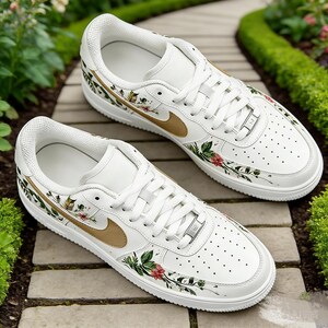 Hand Painted Ivy & Wildflower Air Force 1, Original Botanical Custom Sneakers, Unique Floral Kicks for Women Men Gift image 4