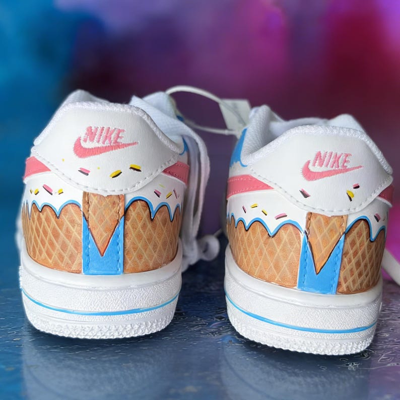Zapatillas Air Force 1 con estampado de helado, personalizadas y pintadas a mano, regalo para ella. imagen 4