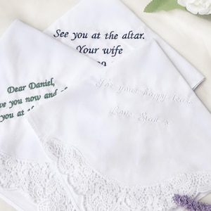 Lenço bordado personalizado, lenço de casamento personalizado, presente da filha para a mãe da noiva, lembrança bordada para o dia do casamento