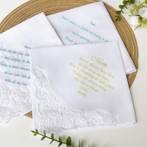 Lenço de casamento bordado personalizado: lembrança para a mãe e o pai da noiva