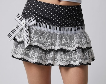 Minigonna da donna stile Y2K con note musicali e fiocco / Gonna corta a balze in tulle e pizzo a pois