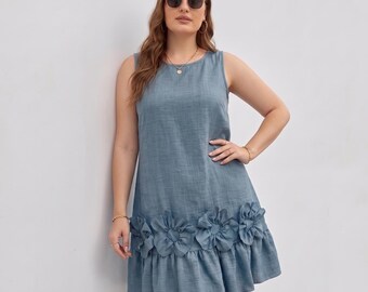 Elegante mini abito floreale senza maniche / Abito estivo casual con orlo a balze