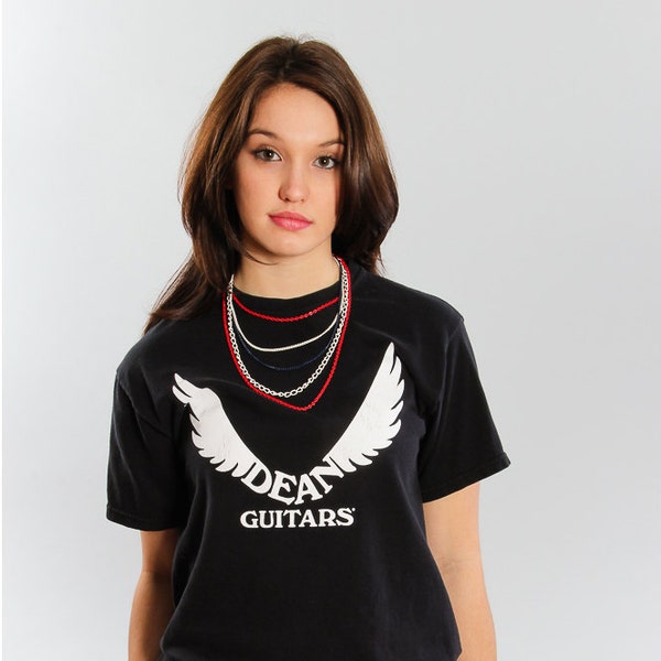 Dean Guitars T Shirt | Fruit of the Loom Brand Size Medium Short Sleeve Casual Wear Scoop Neck Top Black Wings Graphic Music Band Rock | 5AA