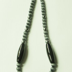Black and grey gemstone necklace|17" in length|agate|catseye|shell pearl|gold plated sterling silver clasp