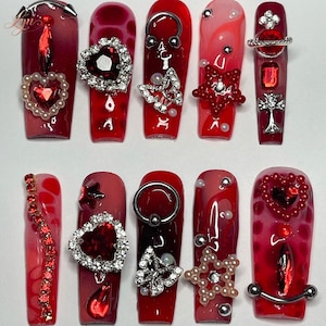 Red Bling Press On Nails, Gothic Heart Rhinestone Y2K Statement Long Square